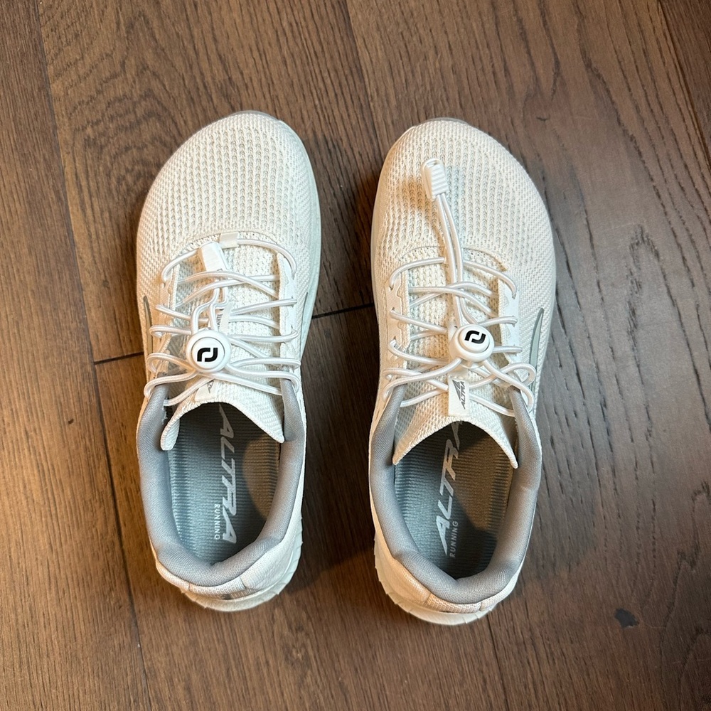Altra Escalante 4 size 7